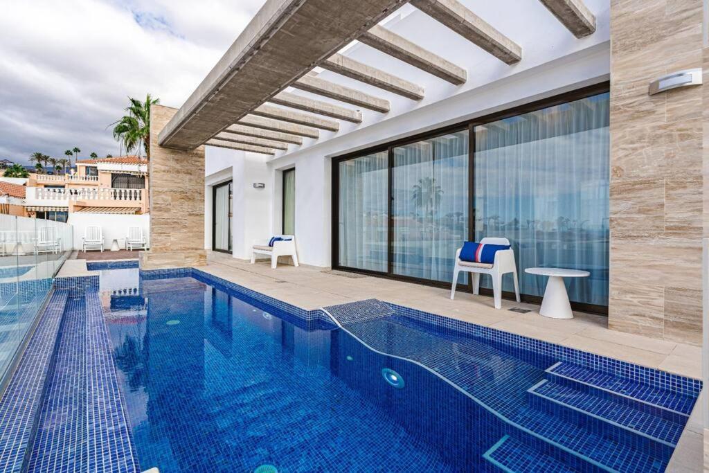 Villa Riviera De 4 Dormitorios Con Piscina. Costa Adeje  Eksteriør billede