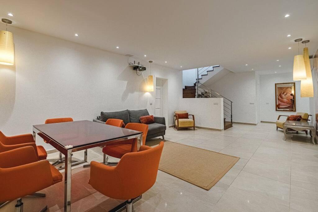 Villa Riviera De 4 Dormitorios Con Piscina. Costa Adeje  Eksteriør billede