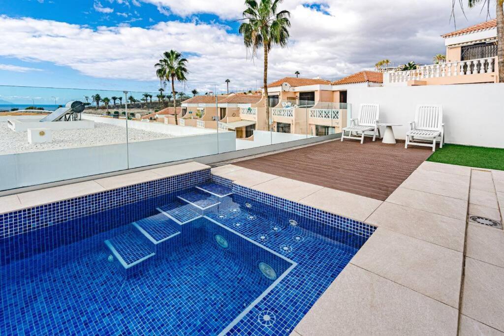 Villa Riviera De 4 Dormitorios Con Piscina. Costa Adeje  Eksteriør billede